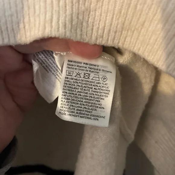 H&M Beige Knit Maternity Wool Sweater - Picture 5 of 8